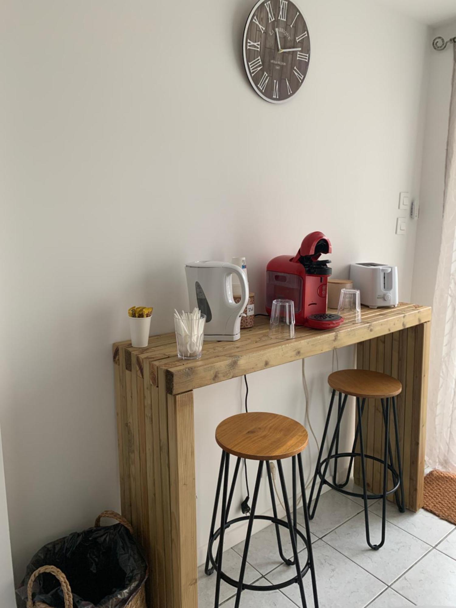 Chez Fifi&Stella Hotel Neufmoutiers-en-Brie Ngoại thất bức ảnh
